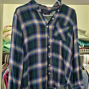 Aeropostale sz small button up shirt